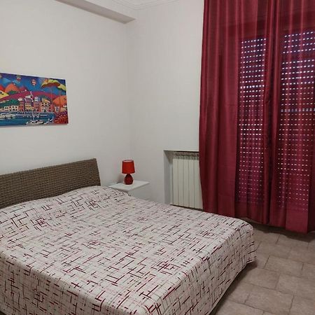 Marina Apartments Taranto Exterior photo