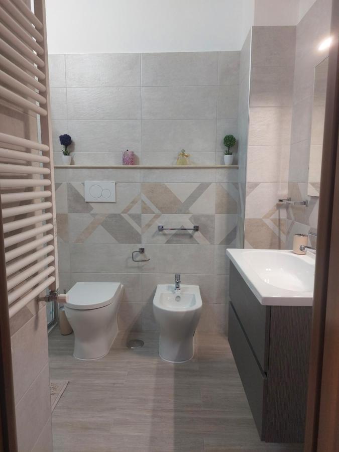 Marina Apartments Taranto Exterior photo